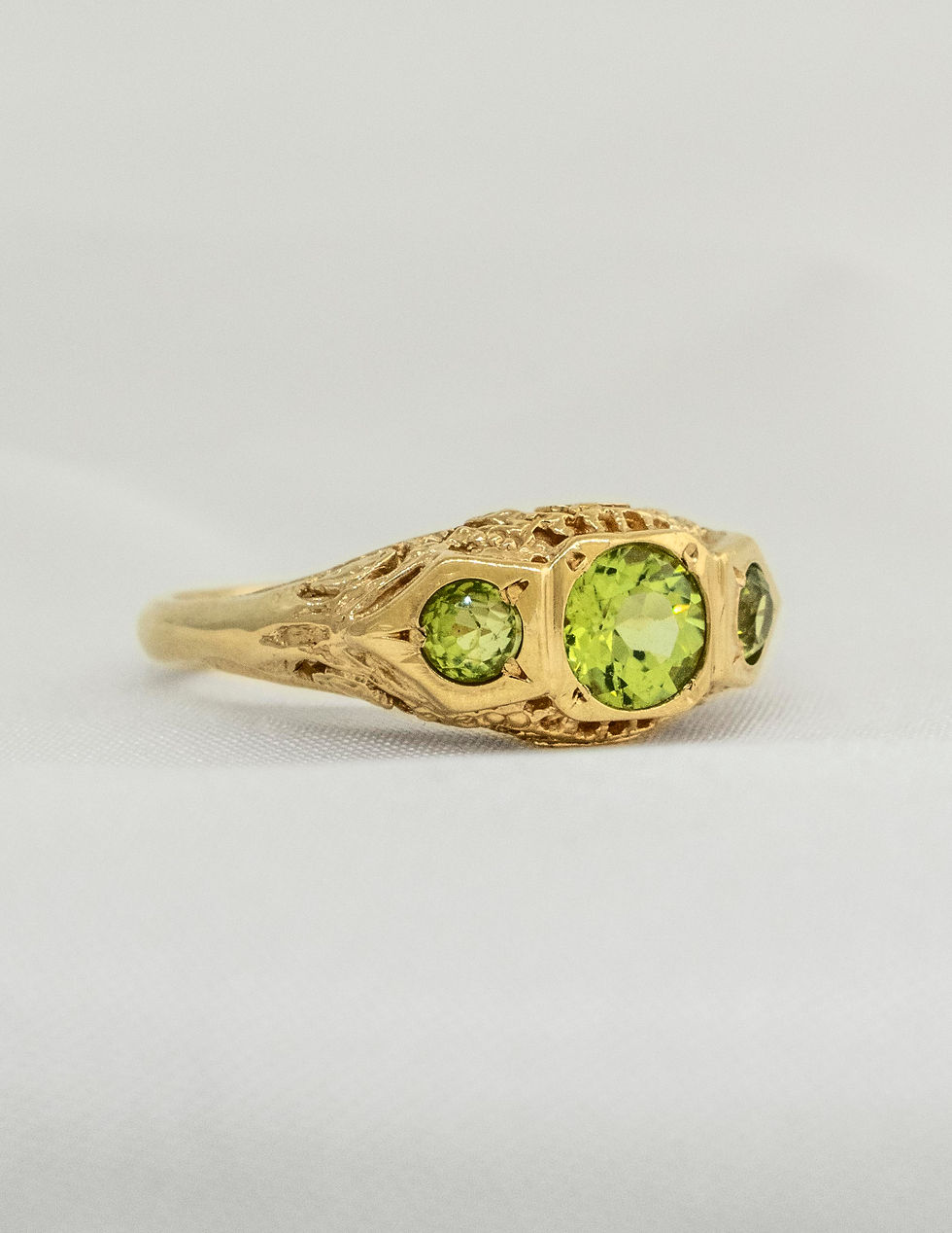 Thumbnail: 14K Yellow Gold Three Stone Peridot Ring