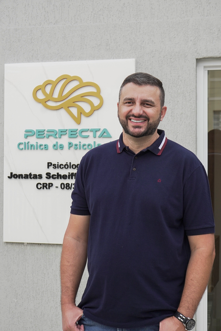 Design Gráfico (4).png