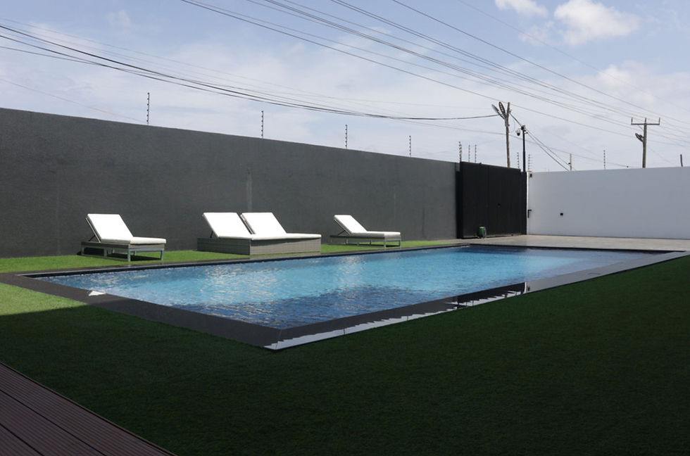 VVS outdoor pool area