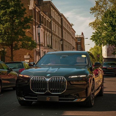 BMW i7 / 7 Series chauffeur