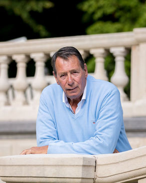 Nederlands bekendste paragnost Peter van der Hurk overleden op 75-jarige leeftijd