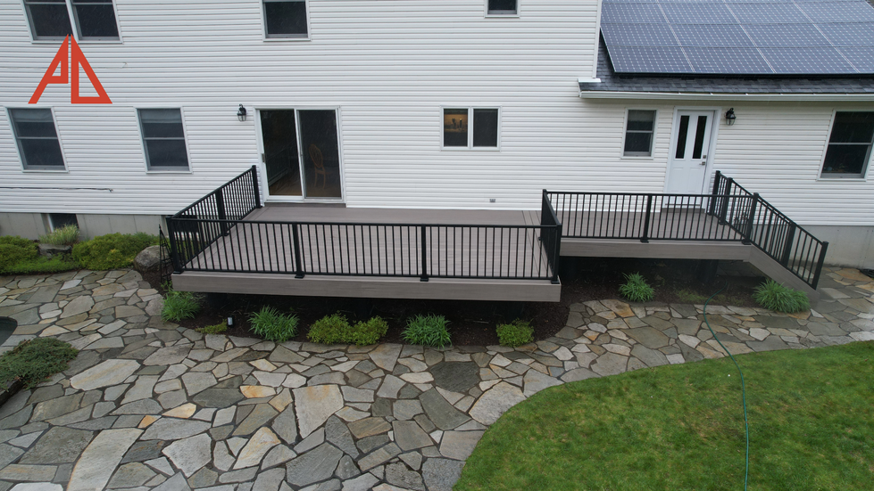 Luxurious Trex® deck designed by Pinnacle Decking, featuring high-quality materials and craftsmanship.