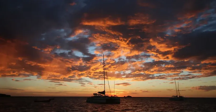 Sunset with Mowana Sailing