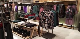 La primera sucursal de la cadena de moda internacional RESERVED se abrió hoy en el Kanion  ( Shoppin
