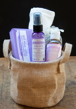 Me encanta descubrir nuevos productos.
La marca Dr. Bronner tiene un Spray de lavanda orgánico,exq