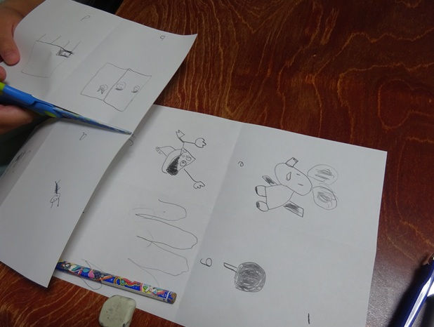 1文字1音、オリジナルのカード作り。