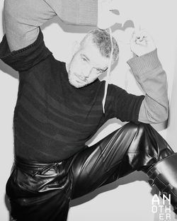 Another man x Russel Tovey