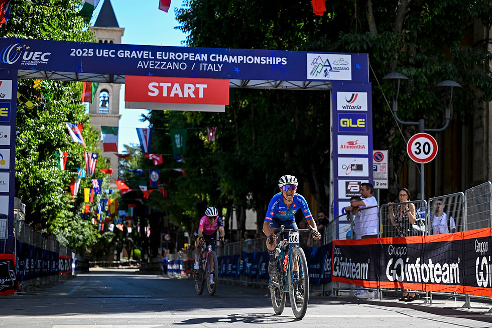 Sprint finish at Womens European Gravel Championships 2025