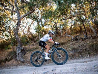 RADL GRVL p/b Quad Lock 2026: Nicole Frain Dominates Women, Romain Bardet Wins Pro Men, Oceania Champs Crowned