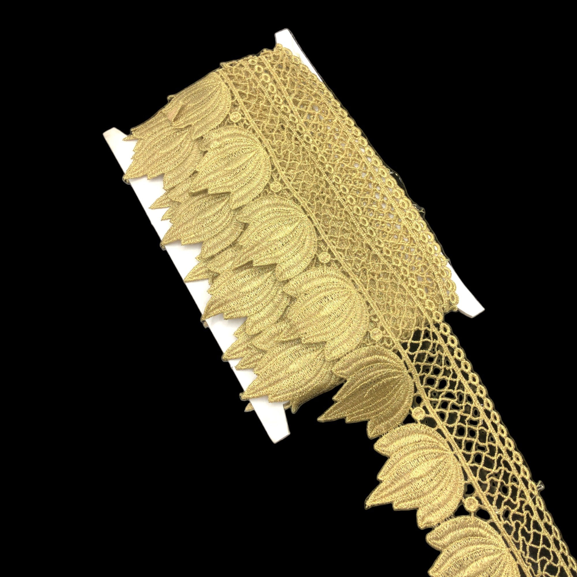 Golden Shiny Border Lace