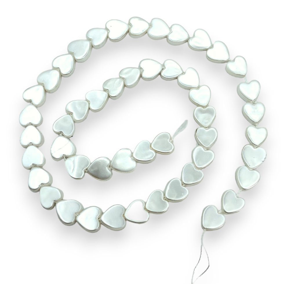 Thumbnail: Shell Heart Shape Beads