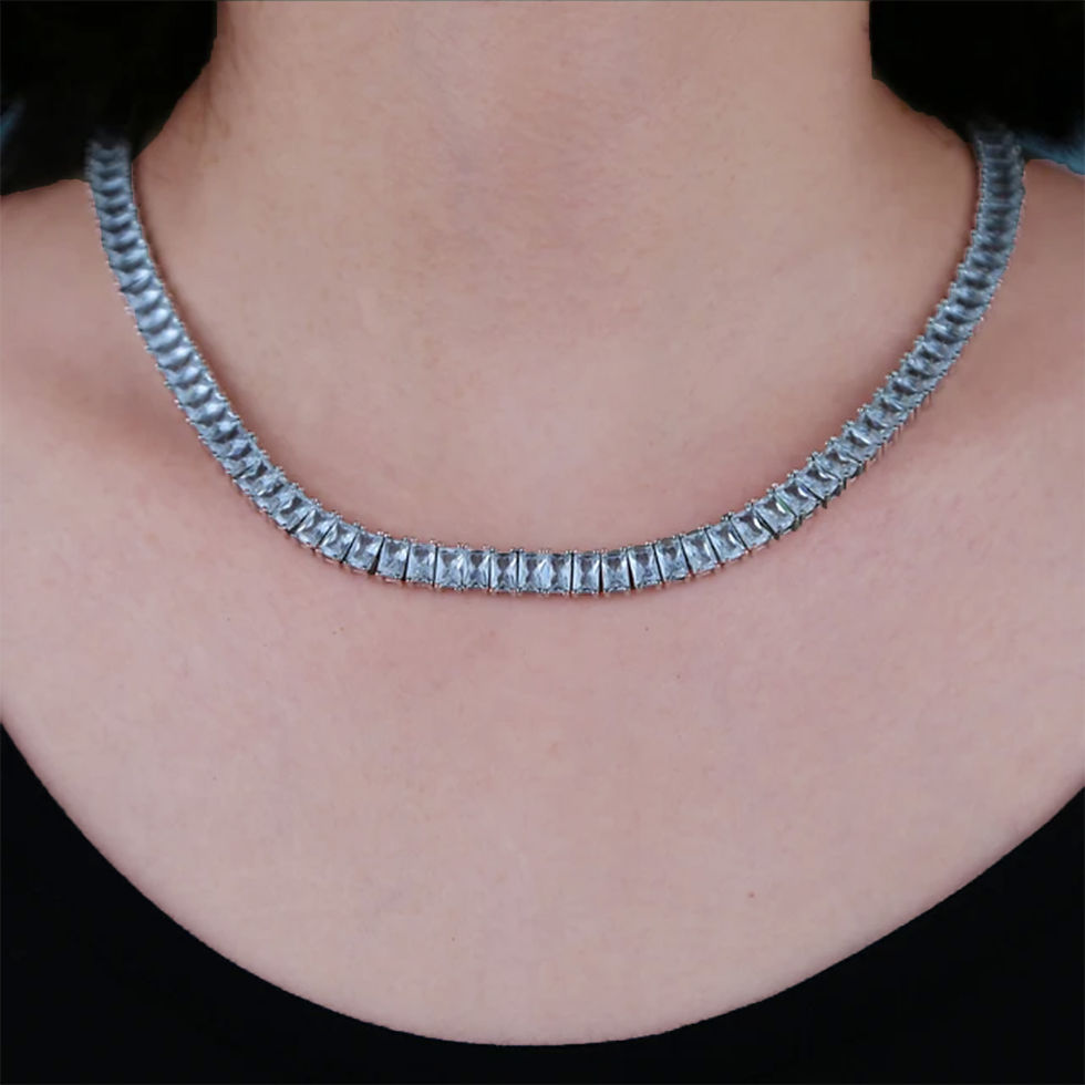 Thumbnail: Zircon Crystal Chain