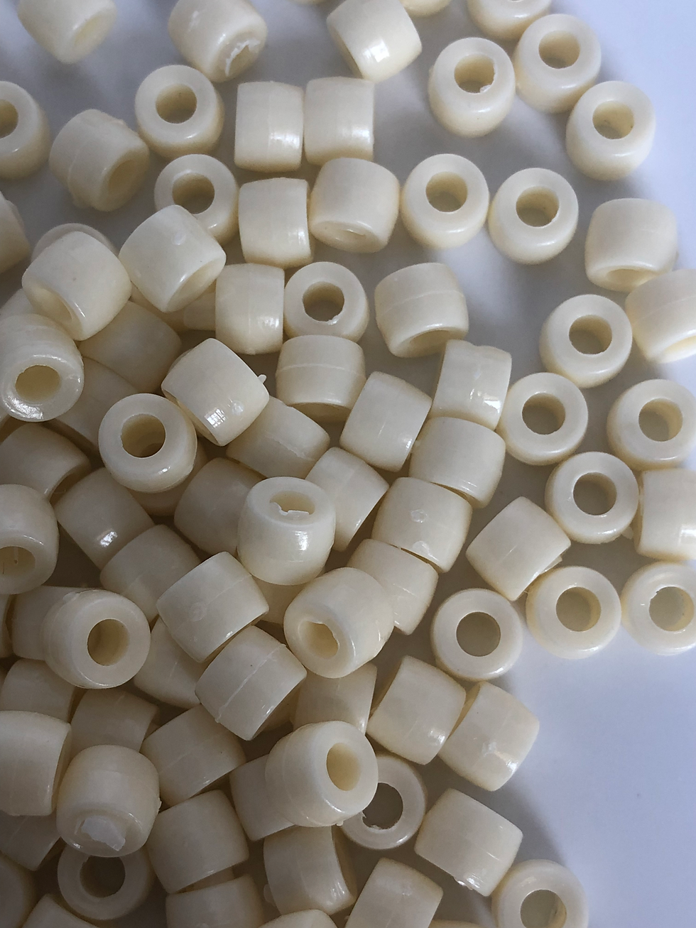 Thumbnail: Off White Plastic Pony Beads