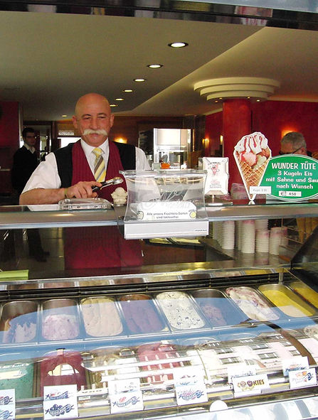 eiscafe-nicoletti-oeffnungszeiten.jpg