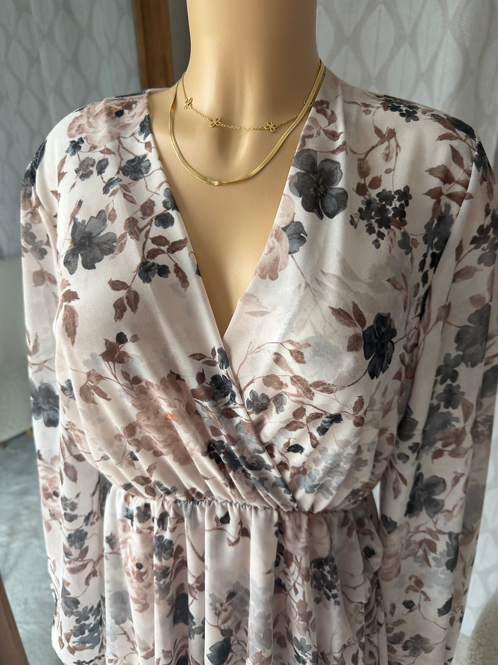 Miniature : Robe Loona fleurs grises 