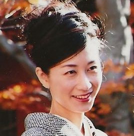 Keiko ONISHI maître de Cérémonie du thé à Bordeaux.jpg