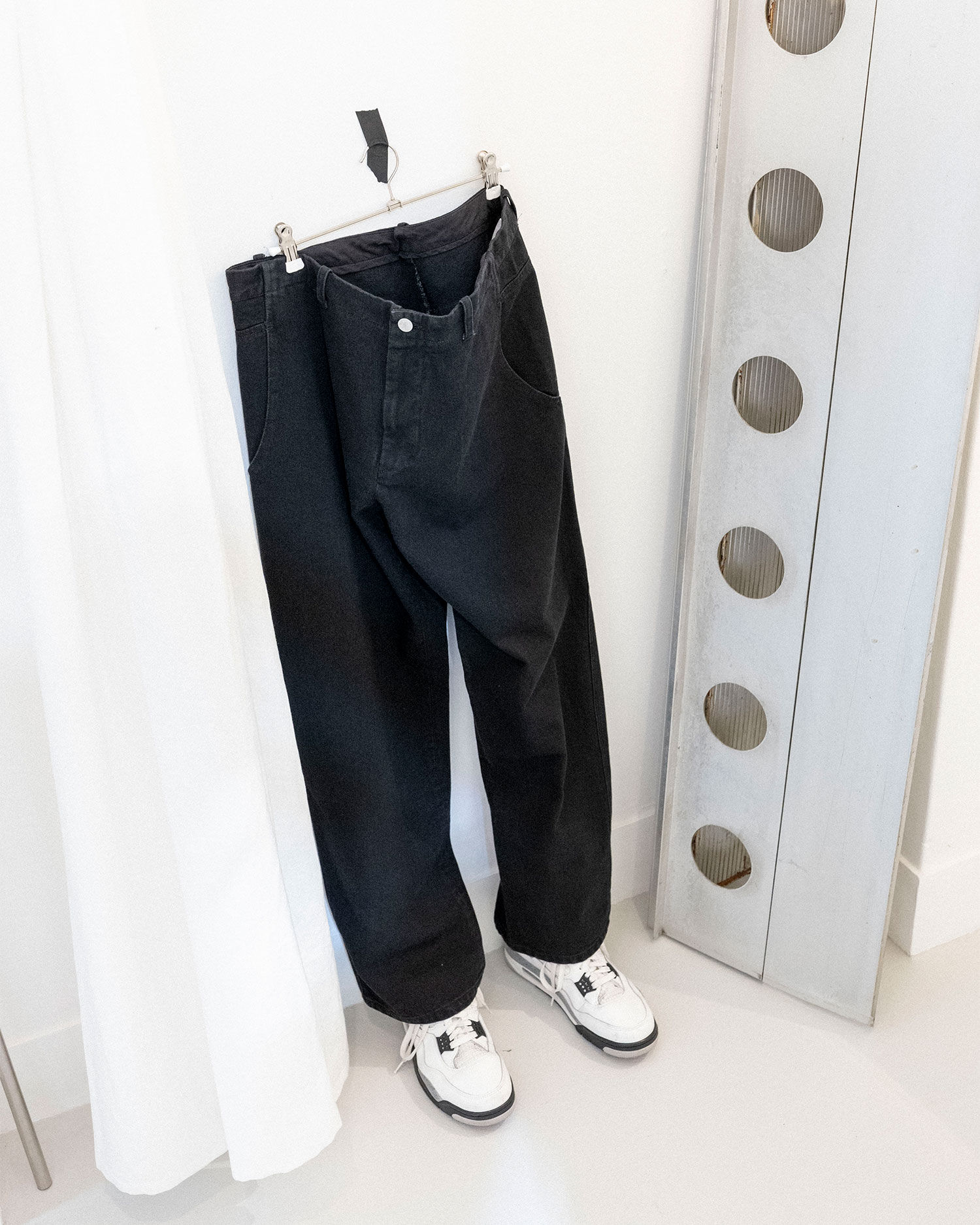 BLACKBIRD / director's pant