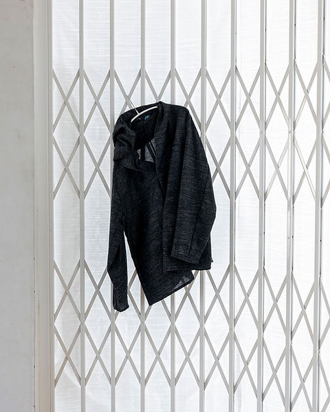 【タグ付新品未使用】 BLACKBIRD toile shirt black 1 タグ付新品未使用】 BLACKBIRD toile shirt black 1 - メルカリ
