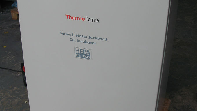 Thermo Forma Series II Heater Jacketed Co2 Incubator