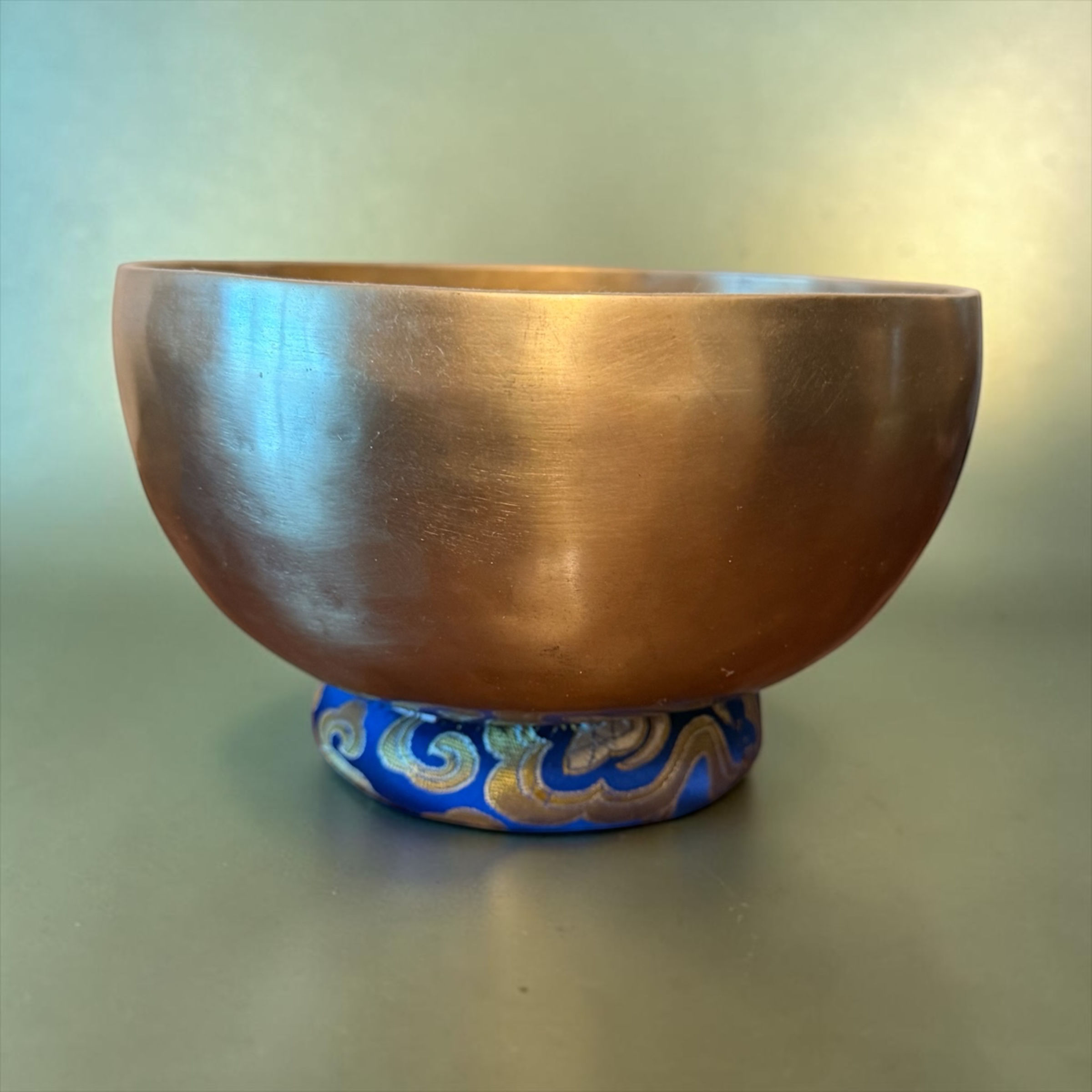 Nepal Singing Bowl - 16 cm Handmade Sound Healing Bowl