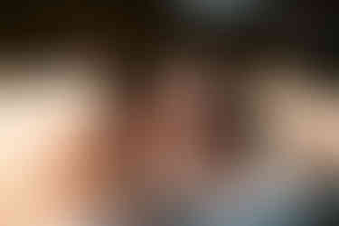 Intimate backyard pnw roslyn washington elopement steamy jacuzzi post wedding