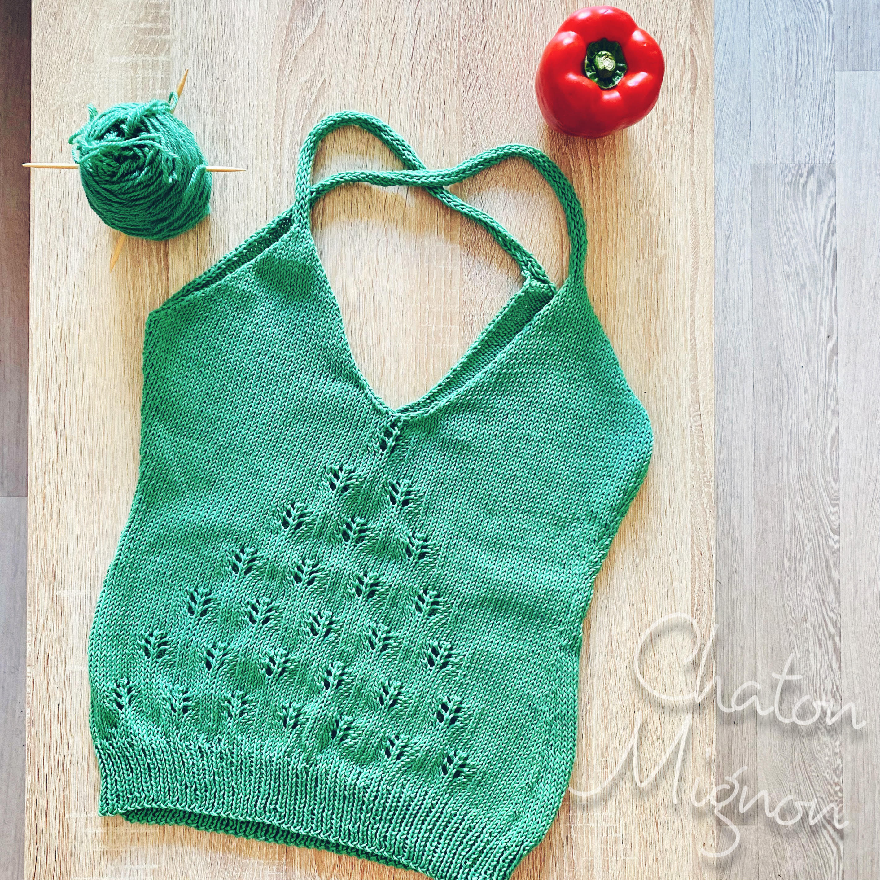 Débardeur printemps en feuilles