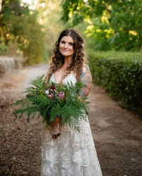 Bride portrait with glowing skin and natural bridal makeup, Marybank Estate