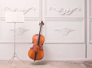 Cello und Notenständer