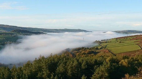 mist in Longdendale near Hadfield.JPG