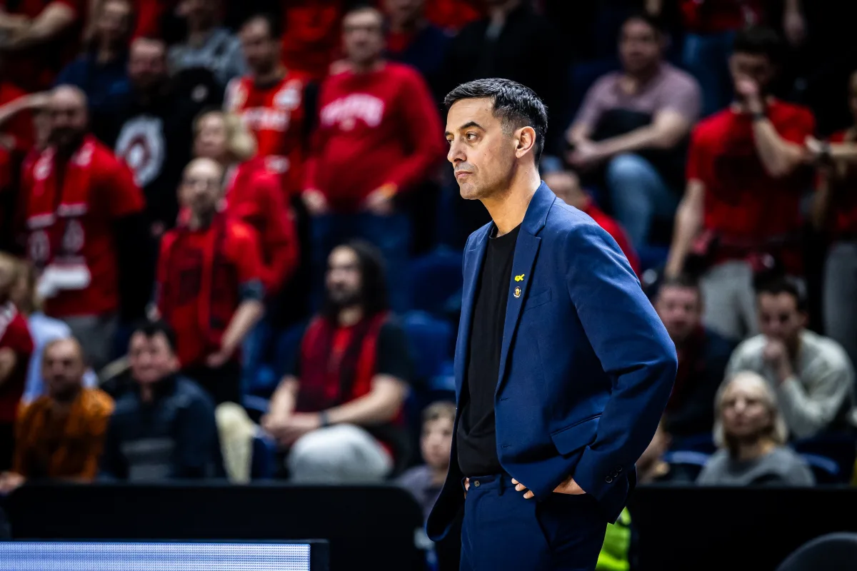 זמני? קבוע? לא פייר. יואב שמיר. צילום: FIBA.BASKETBALL