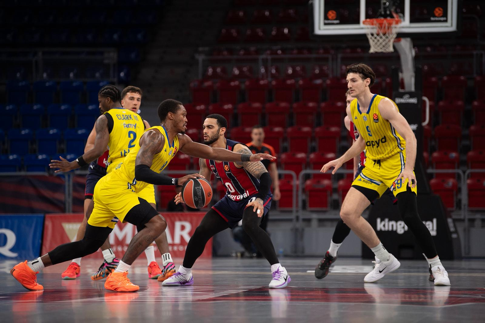 תקף מוקדם, ווקר. צילום: Baskonia Vitoria