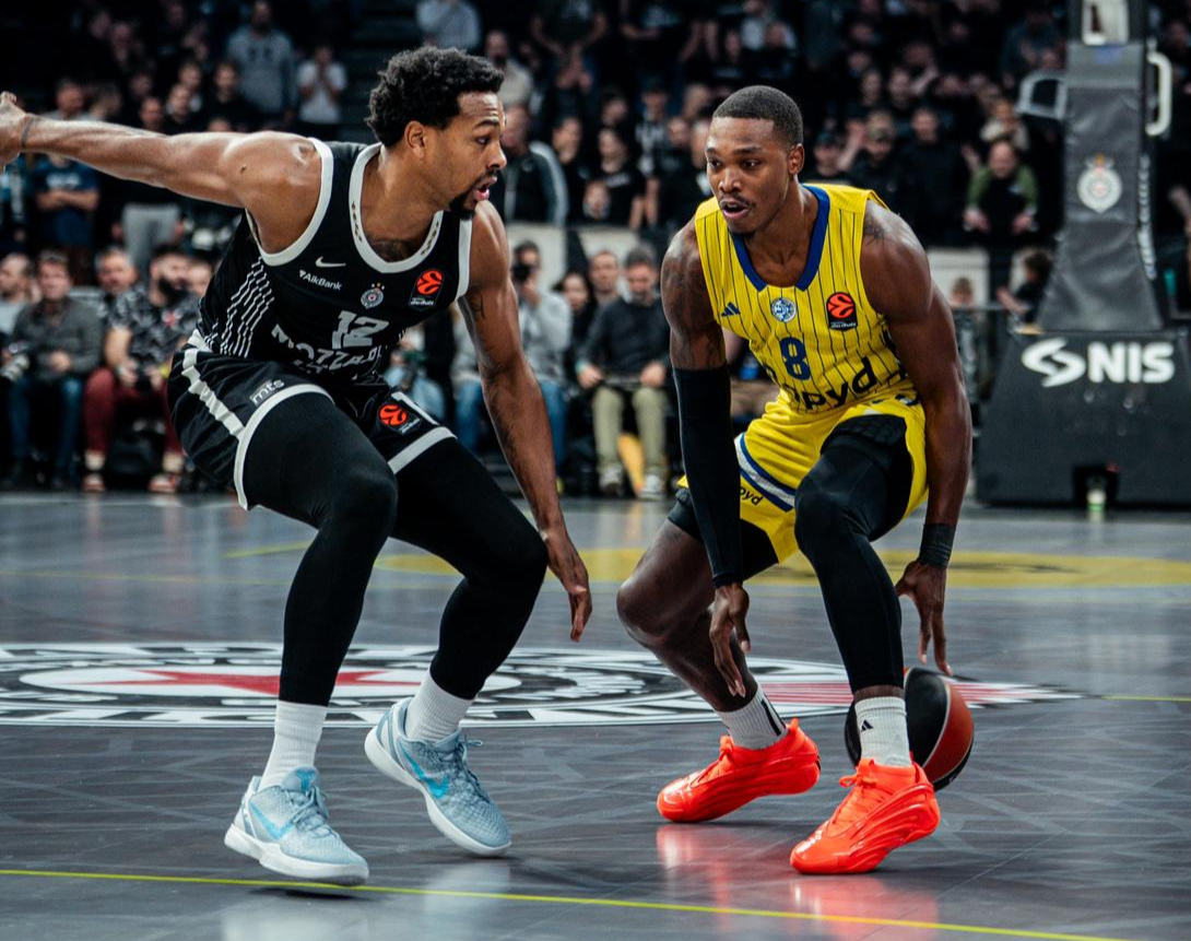 מישהו יודע מתי הוא חוזר? לוני ווקר. צילום: KK PARTIZAN