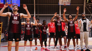 האירוניה בצהוב, השחקן הכי טוב בליגה באדום