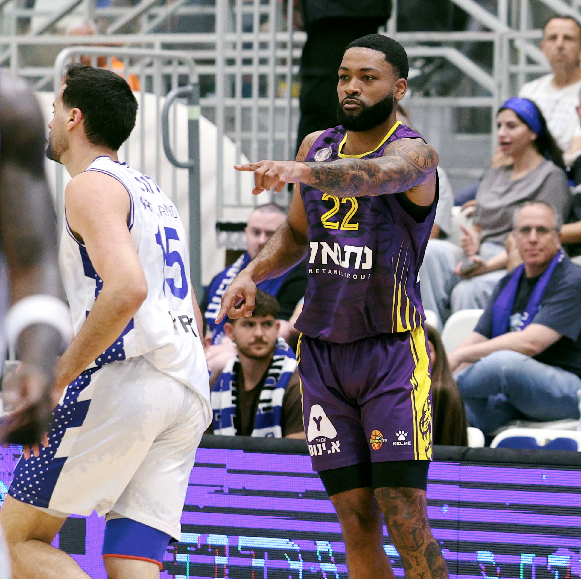 אתה יודע שהשלשה תיכנס, גרין ג'וניור. צילום: אלן שיבר, באדיבות ליגת ווינר סל