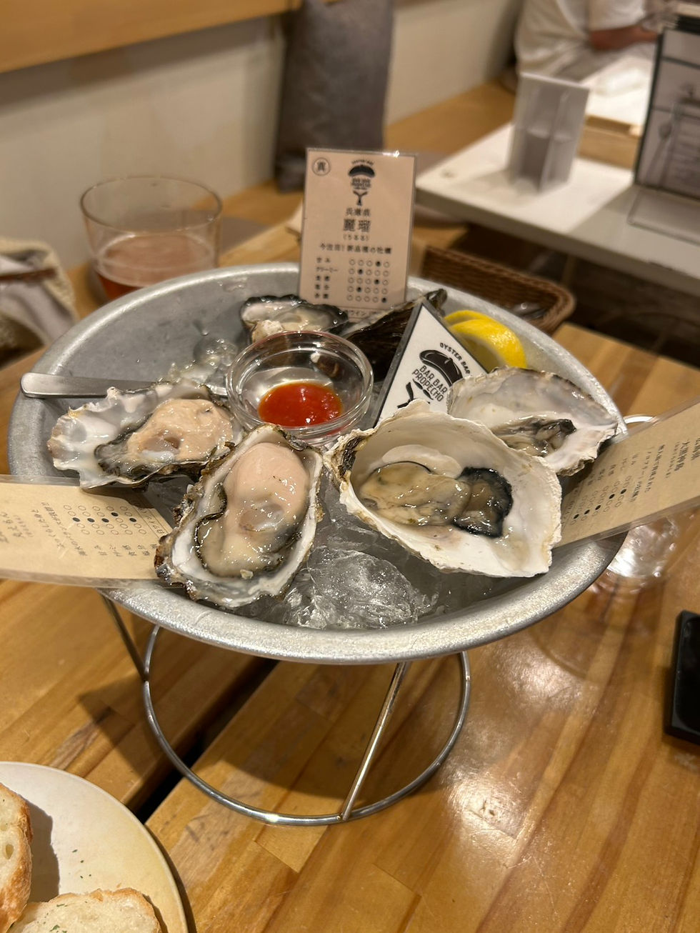 様々な産地の牡蠣をいただきました。産地によって味が全然違います。