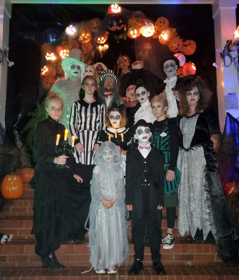 haunted house cast