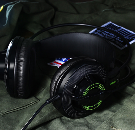 Miniatura: Headphones G925 com cancelamento de ruído sobre tecido verde
