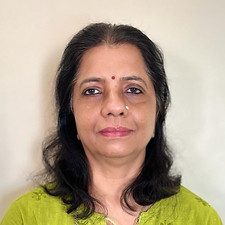 maya kedia pic_edited.jpg