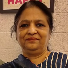 Manju Agarwal_edited_edited.jpg