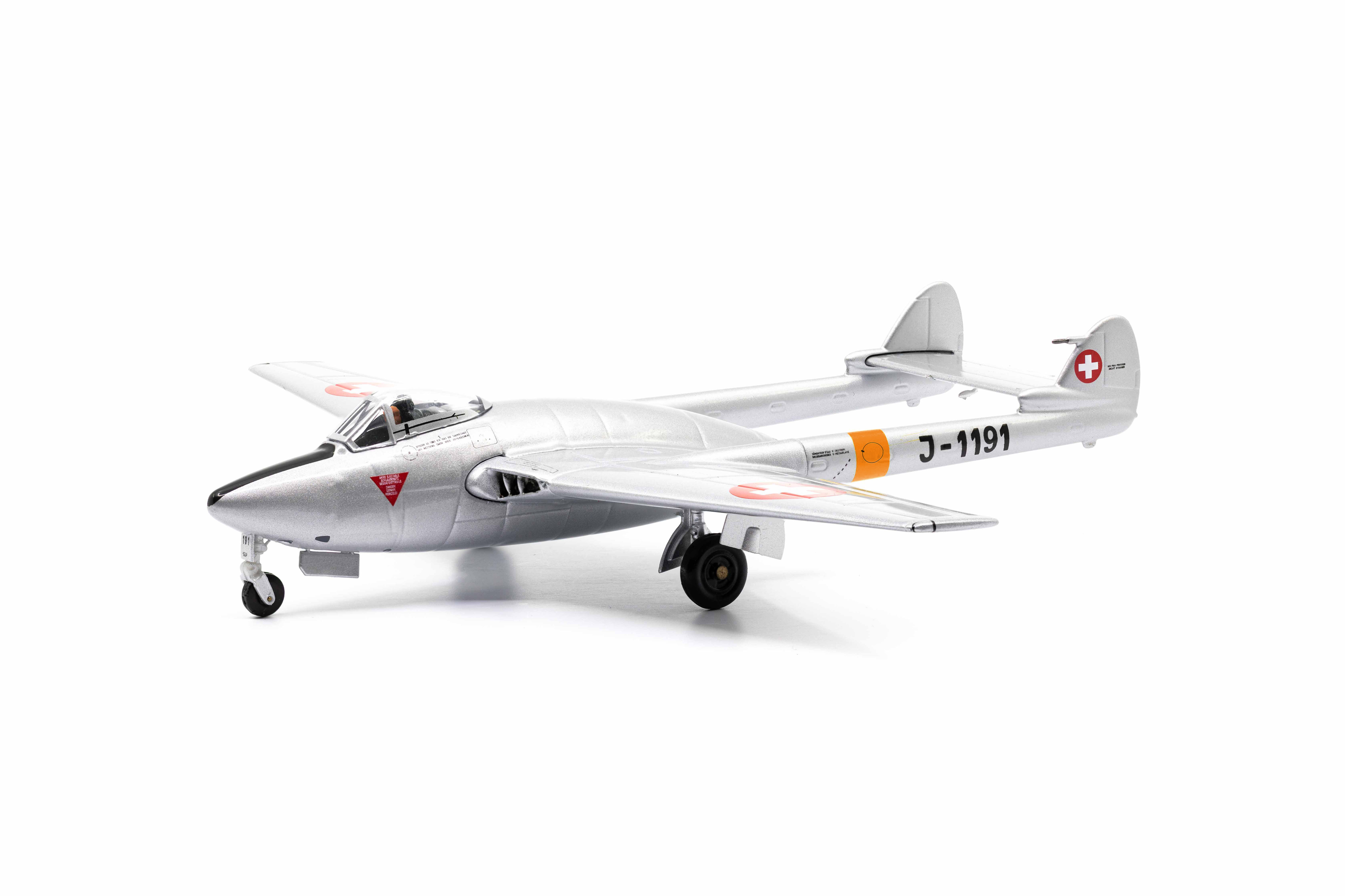 ACE collectors edition Vampire D.H. 100 Mk.6 J-1191 1:72 85.001012
