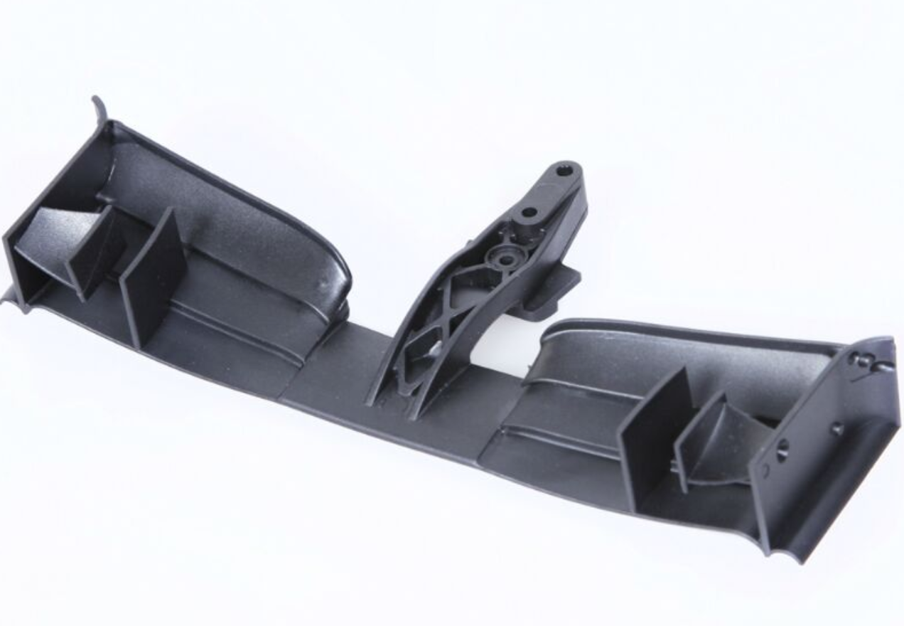 411352 Serpent Front wing black F110 SF2 (A-039)