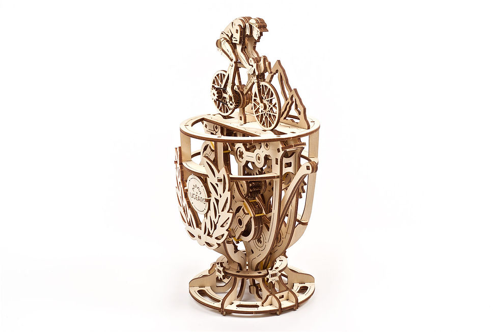 modélisme, maquette à construire Kit en bois Cycliste Automate Ugears 70148