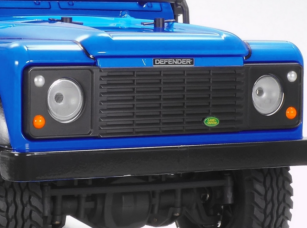 Miniature : Tamiya Land Rover Defender 90 (CC-02) Kit TAM 58700 A