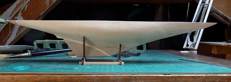 Miniature : ENDEAVOUR-1/80-avec-outils-AMATI-B1700.10-maquette-de-bateau-en-bois-a-construire