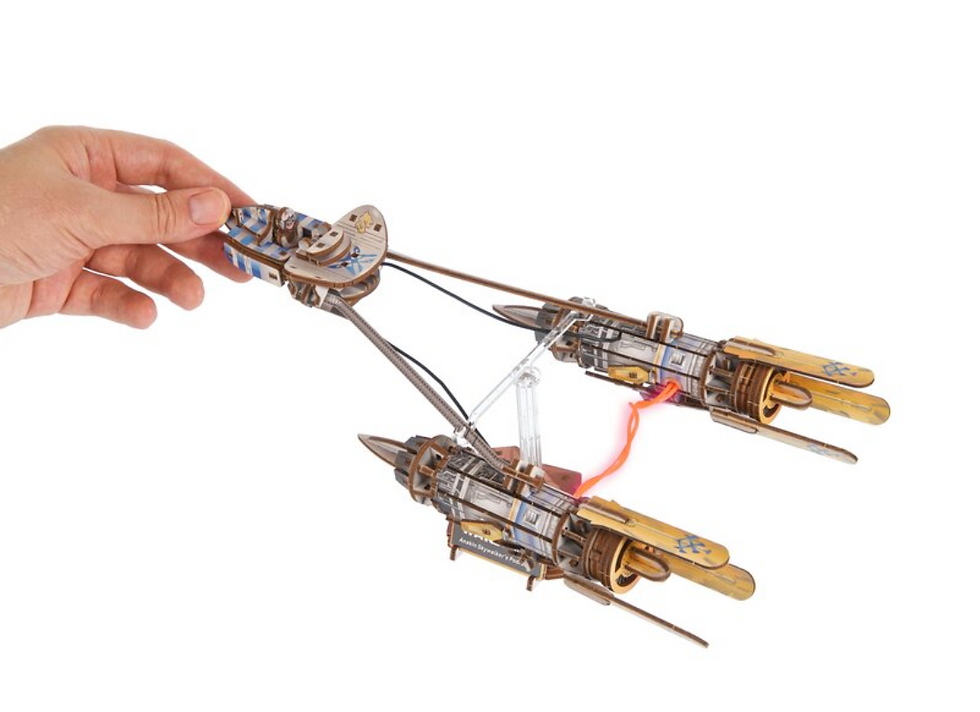 Miniature : Star Wars Podracer d’Anakin Skywalker UGEARS - UGE 70273 kit a monter en bois