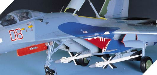 Miniature : Maquette avion SU-27 FLANKER B Academy 12270