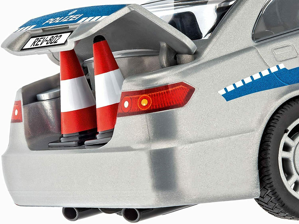 Miniature : Revell Voiture de police