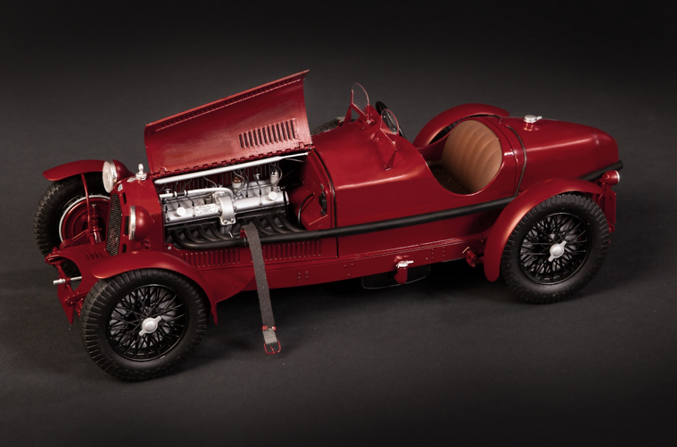 Miniature : Italeri Alfa Romeo 8C230 Roadster 1/12 ITA4708