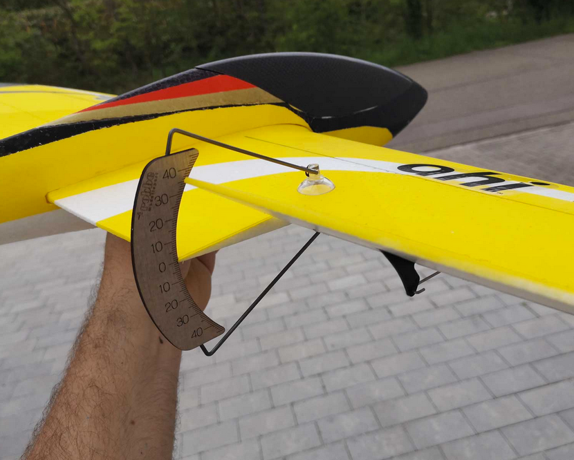 Miniature : Robbe rapporteur d'angle de débattement pour gouvernes 50611