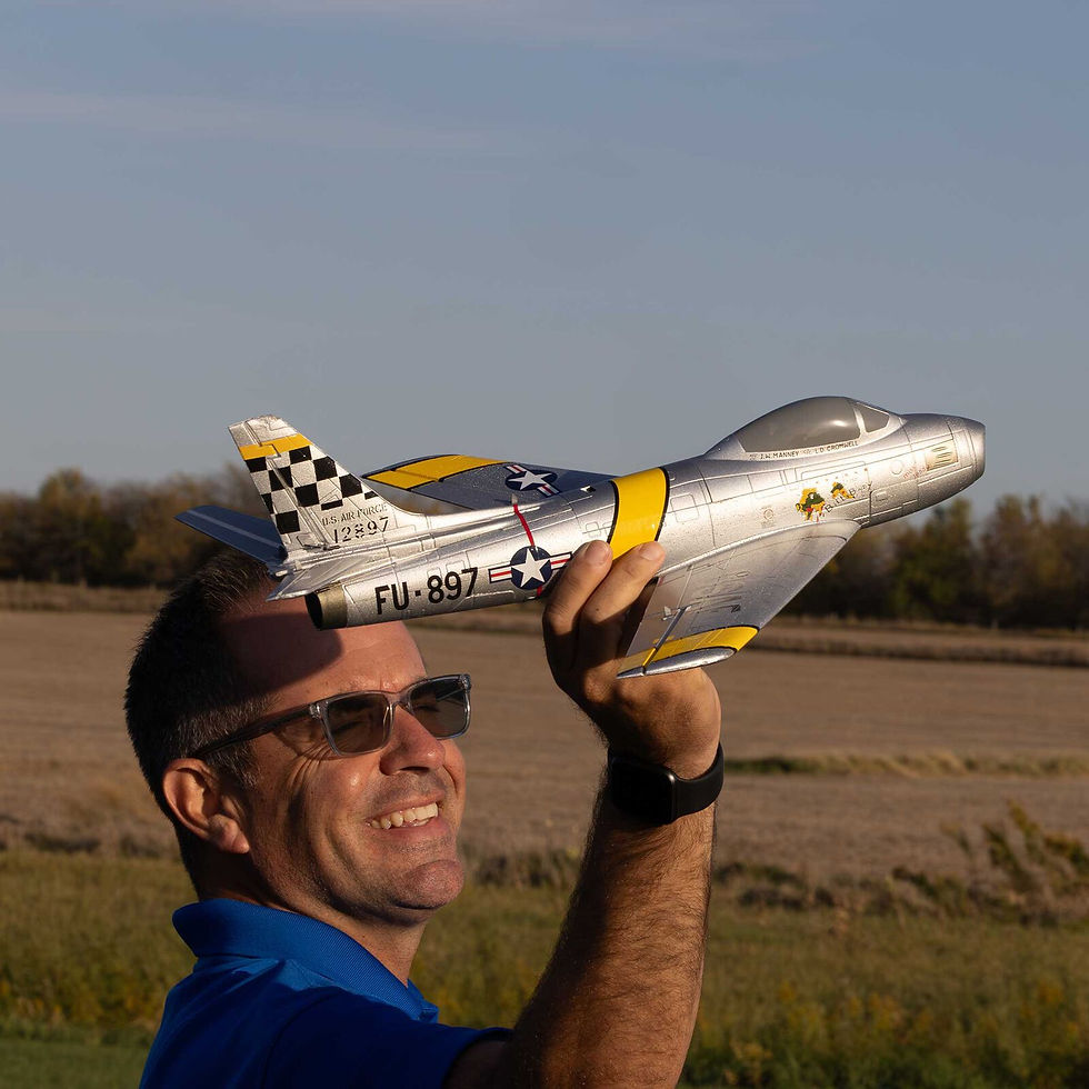 Miniature : UMX F-86 Sabre 30mm EDF Jet BNF Basic avec AS3X et SAFE Select E-flite 7050